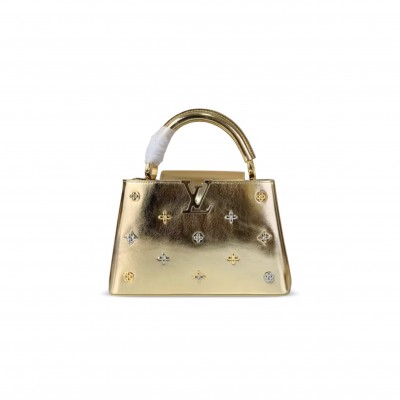 LOUIS VUITTON CAPUCINES BB M26258 (27*17.3*9cm) LOUIS VUITTON CAPUCINES BB M26258 (27*17.3*9cm)